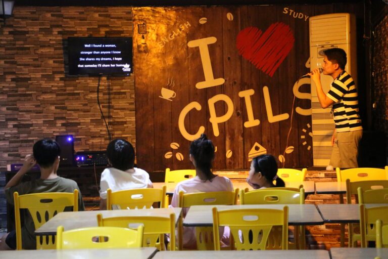 CPILS 宿霧語言學校 - 咖啡廳活動舞台區