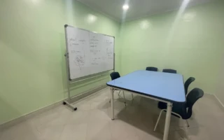 小組課