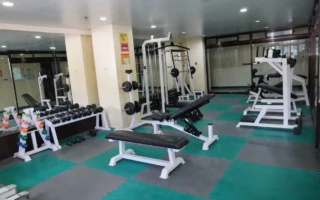 健身館