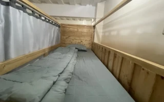 床