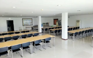 整個自助餐廳