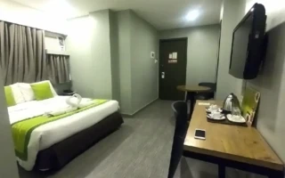 Cebu R hotel 床
