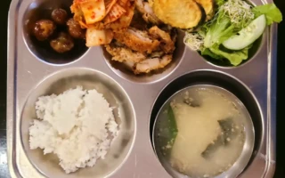 晩餐