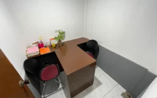小組課